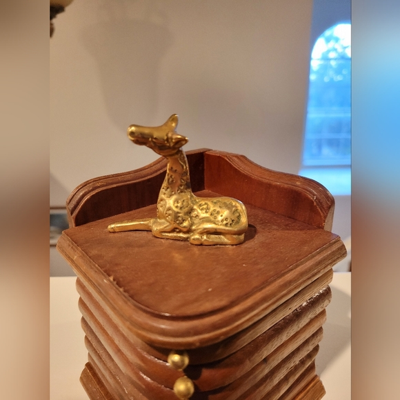 Brass Baby Giraffe Coaster Set - Picture 3 of 5